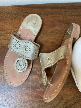 Jack Rogers Women's Hamptons Sandal Gold